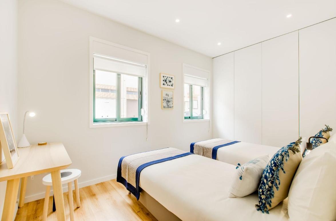 Espinho Beach 4 Stays Exterior photo