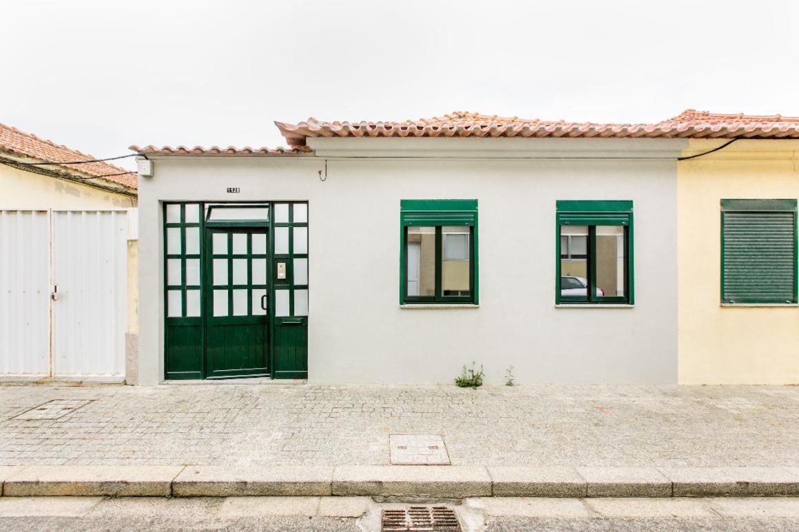 Espinho Beach 4 Stays Exterior photo
